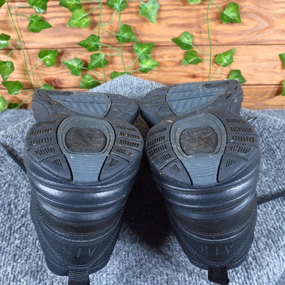 Nike Air Monarch IV Men Training Shoe Size 10 Athletic Cross‎ Trainer All Black